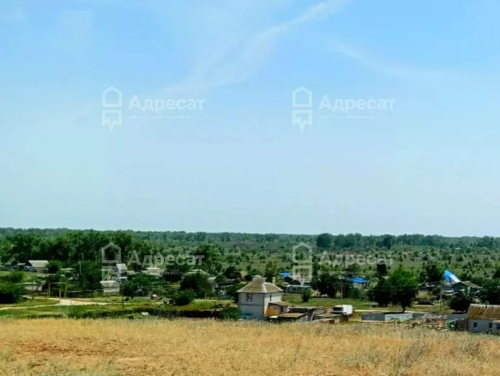 Дом в Волгоградская область, Среднеахтубинский район, Красное с/пос, ... - Фото 1