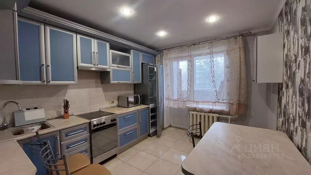 2-к кв. Брянская область, Брянск Белобережская ул., 26 (65.0 м) - Фото 1