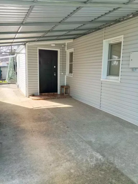 Дом в Краснодарский край, Каневская ст-ца ул. Коллективная, 81А (35 м) - Фото 2