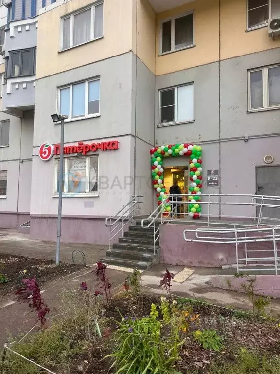 Торговая площадь в Москва ул. Герасима Курина, 26 (588 м) - Фото 1