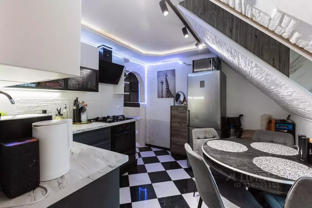 2-к кв. Калининградская область, Калининград просп. Победы, 66 (37.0 ... - Фото 2