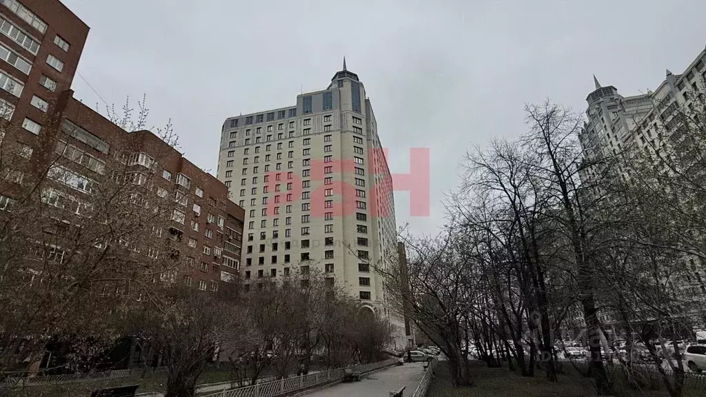 Офис в Свердловская область, Екатеринбург ул. Белинского, 83 (83 м) - Фото 1