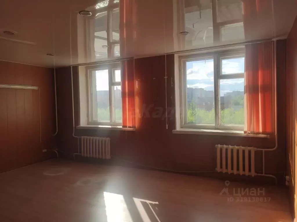 Офис в Ульяновская область, Ульяновск Промышленная ул., 53Б (35 м) - Фото 1