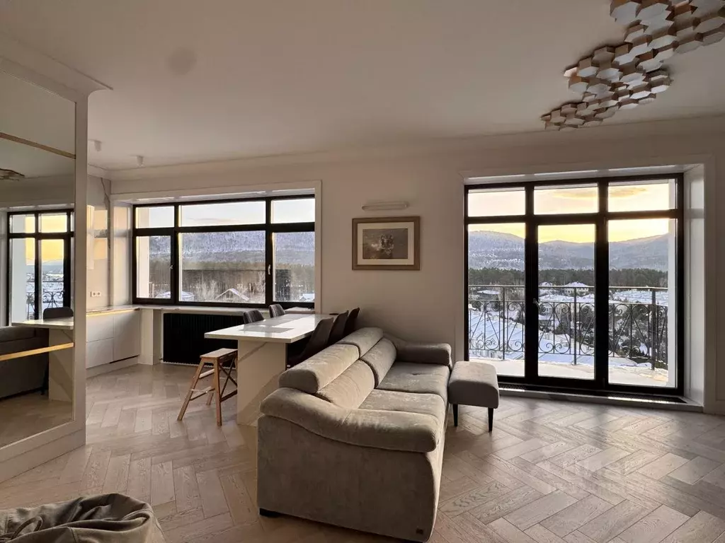 2-к кв. Красноярский край, Красноярск пос. Удачный, Удачный мкр, ул. ... - Фото 1