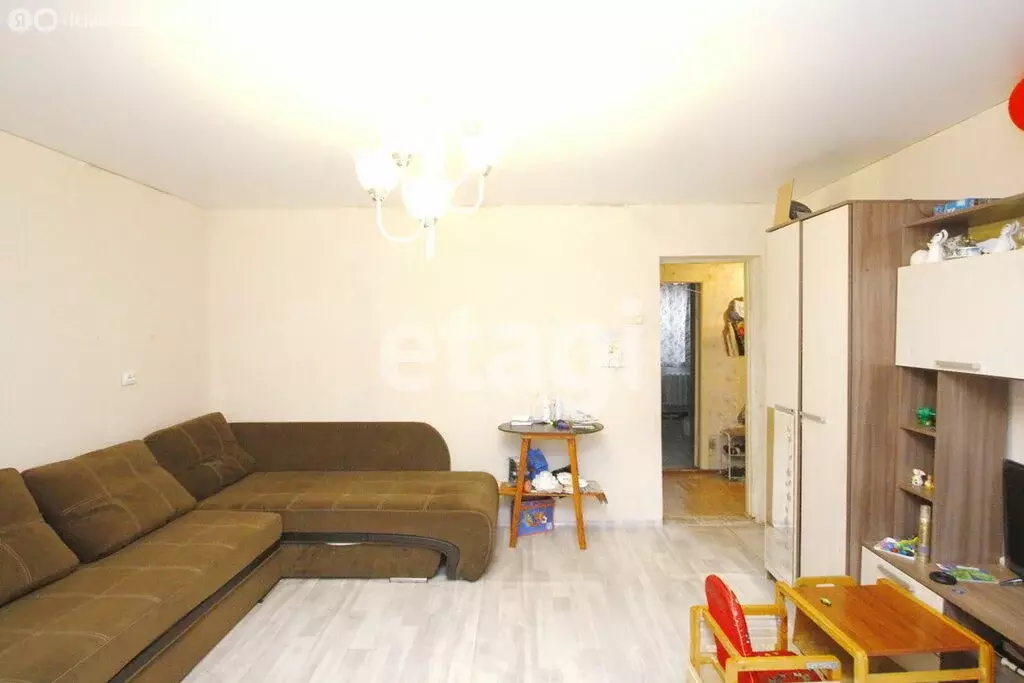 3-комнатная квартира: Ялуторовск, Заводская улица, 5 (71.5 м) - Фото 2