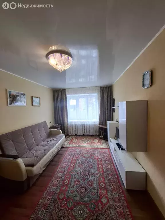 1-комнатная квартира: Туймазы, улица Пугачёва, 19Б (42 м) - Фото 0