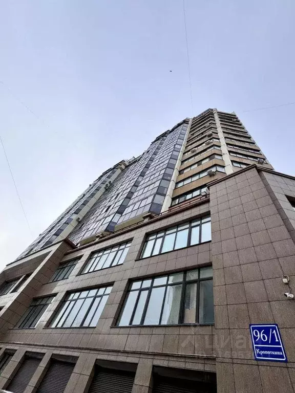 Квартира, 3 комнаты, 102.3 м - Фото 1