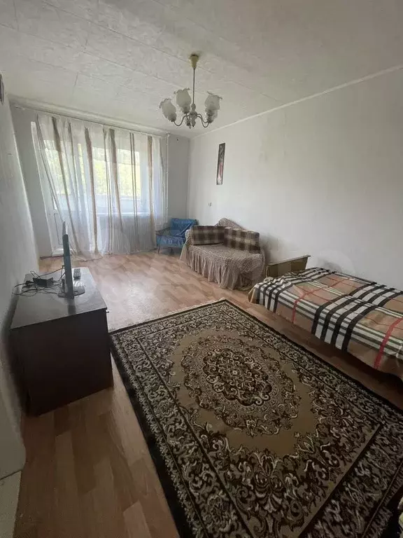 1-к. квартира, 30 м, 2/6 эт. - Фото 0