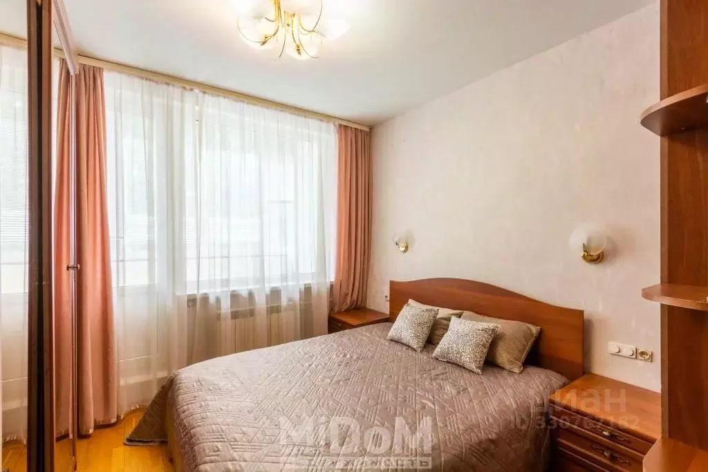 3-к кв. Санкт-Петербург ул. Подвойского, 34к1 (65.4 м) - Фото 1