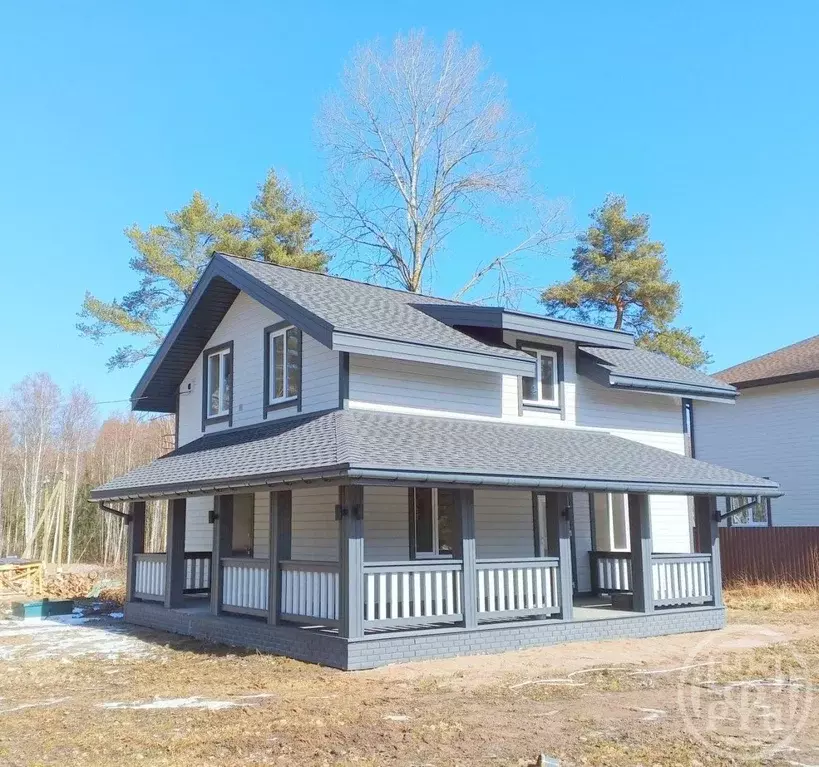 Дом в Ленинградская область, Выборгский район, Полянское с/пос, пос. ... - Фото 1