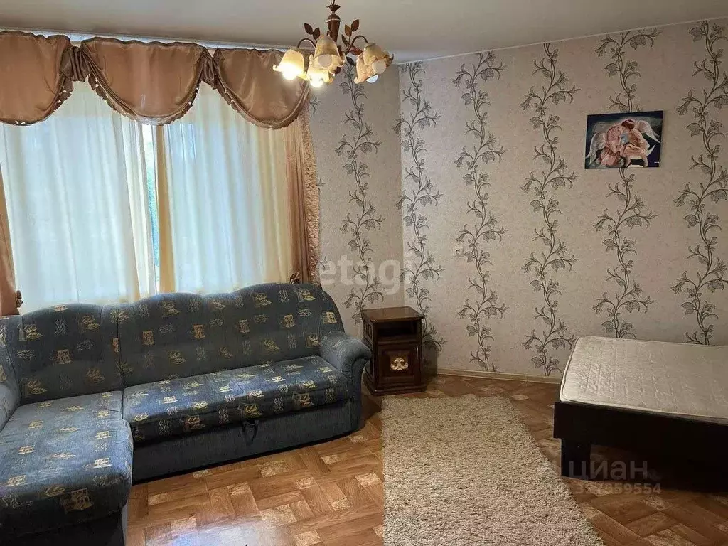 2-к кв. Тюменская область, Тюмень Миусская ул., 8 (71.7 м) - Фото 1