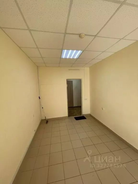 Офис в Калужская область, Калуга Тульская ул., 189с4 (18 м) - Фото 2