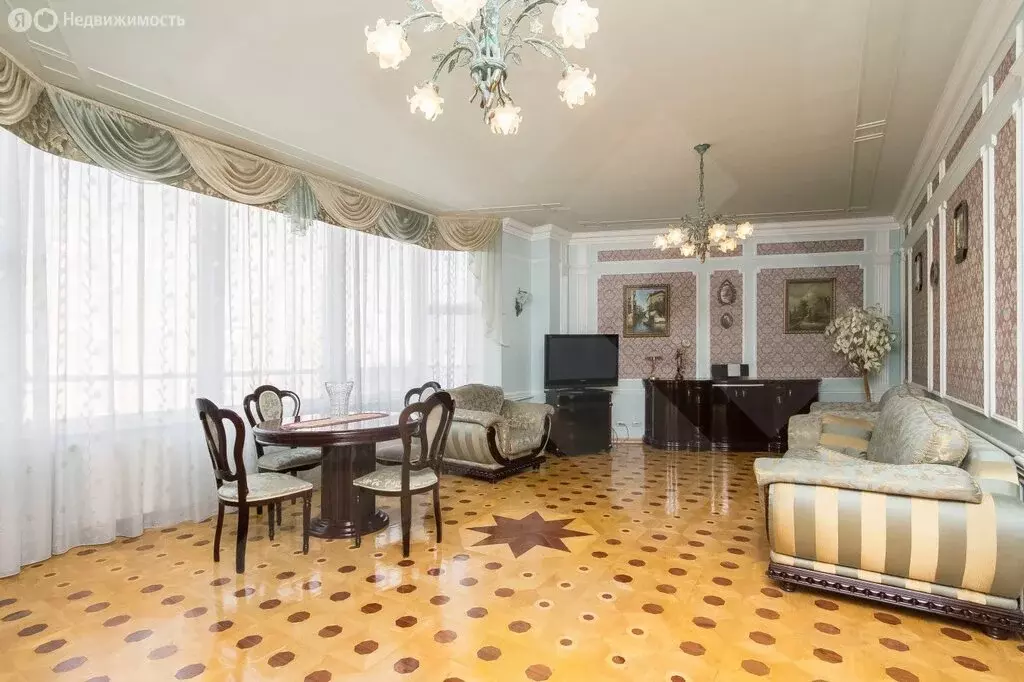 3-комнатная квартира: Москва, улица Раменки, 29 (160 м) - Фото 1