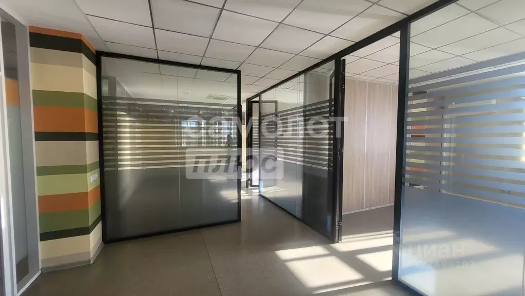 Офис в Тюменская область, Тюмень Харьковская ул., 83ак1 (109 м) - Фото 2