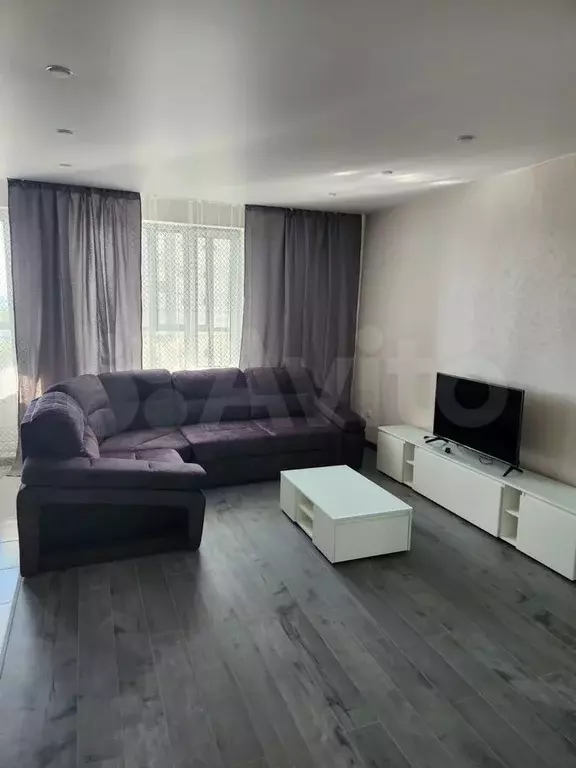 Квартира-студия, 52 м, 10/25 эт. - Фото 0