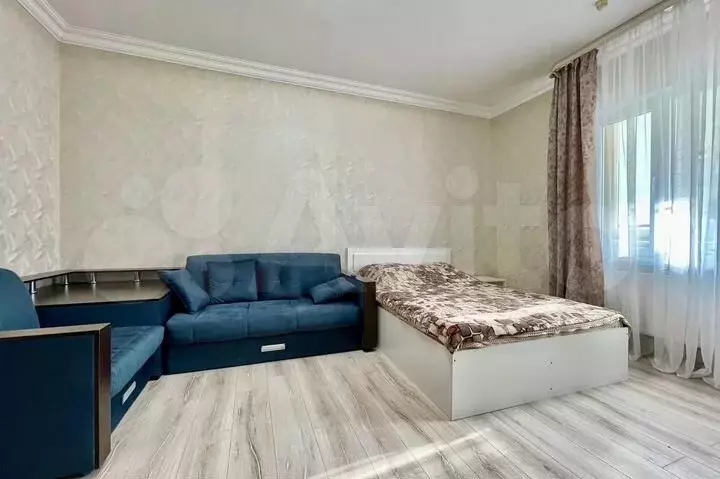 2-к. квартира, 70м, 5/5эт. - Фото 0