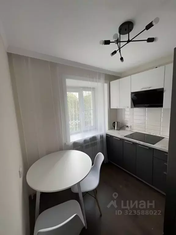 1-к кв. Бурятия, Улан-Удэ ул. Ербанова, 22 (45.0 м) - Фото 2