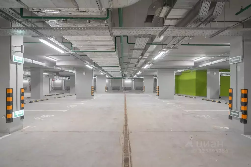 Гараж в Москва 3-я Владимирская ул., 23 (14 м) - Фото 1