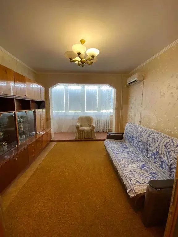 3-к. квартира, 60 м, 6/9 эт. - Фото 0