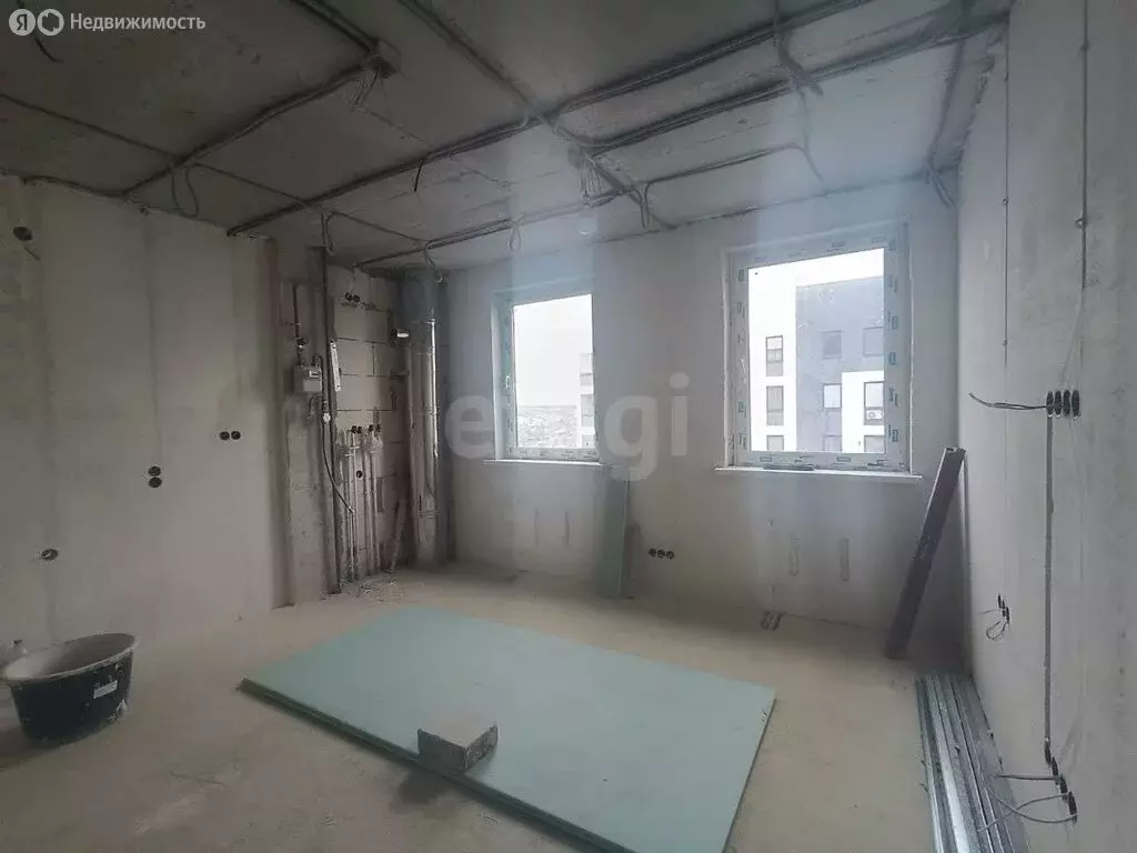 1-комнатная квартира: Мирное, Щедрая улица, 3 (43 м) - Фото 1