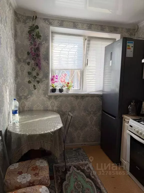 3-к кв. Челябинская область, Челябинск ул. Ворошилова, 23 (65.4 м) - Фото 2