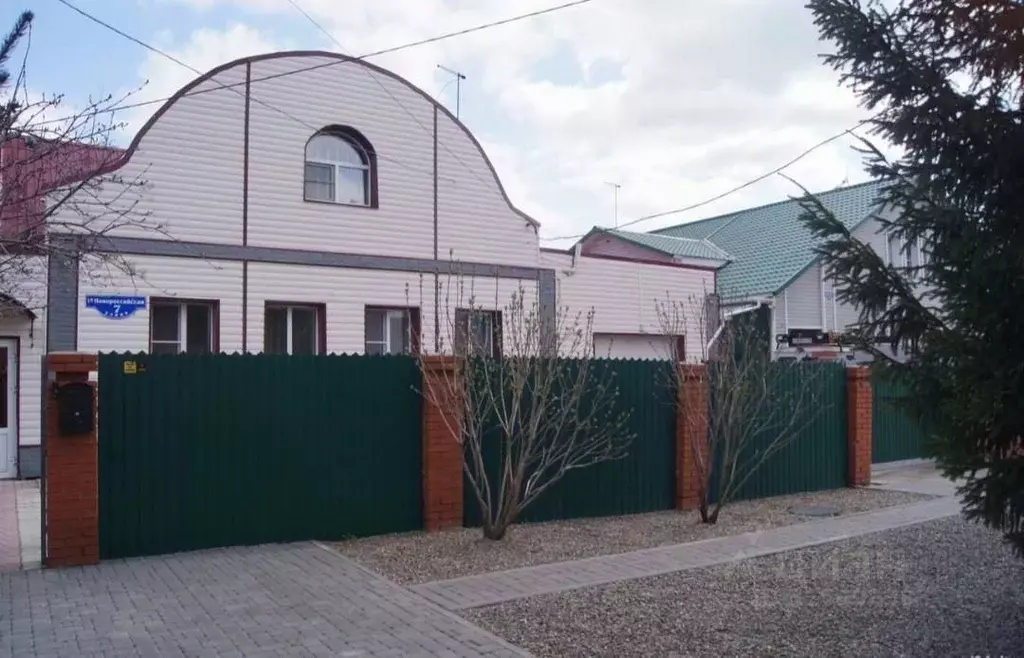 Коттедж в Омская область, Омск пос. Чукреевка, ул. 1-я Новороссийская, ... - Фото 2