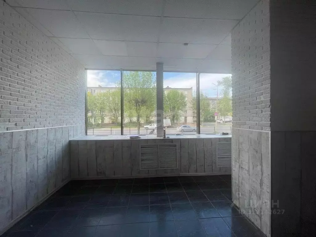 Торговая площадь в Вологодская область, Череповец ул. Краснодонцев, 52 ... - Фото 1