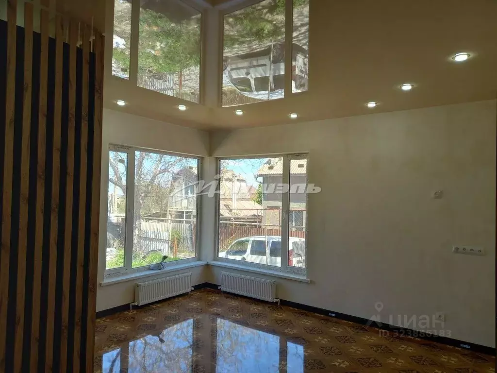 Дом в Крым, Симферополь ул. 24-я Коллективных Садов (76 м) - Фото 1