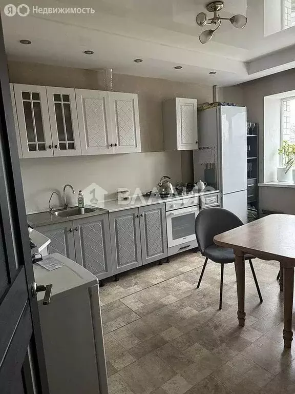 2-комнатная квартира: Волгоград, посёлок Ангарский, улица Маршала ... - Фото 1