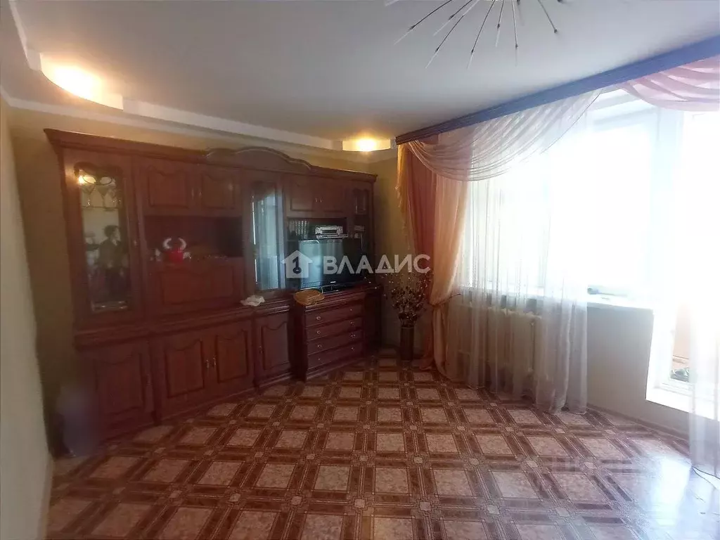 3-к кв. Смоленская область, Смоленск ул. Толмачева, 11 (65.0 м) - Фото 0