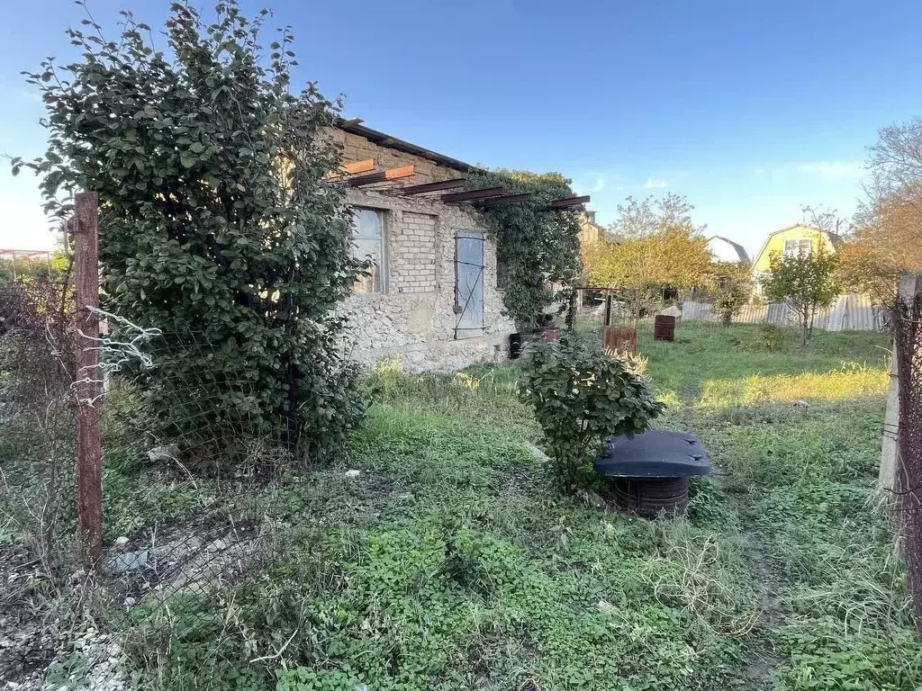 Участок в Крым, Феодосия Геотехник СПК, ул. Грушевая (4.0 сот.) - Фото 1