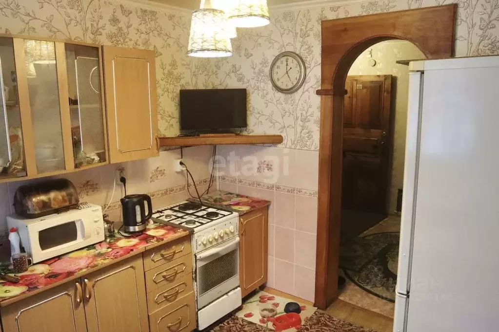 2-к кв. Алтай, Горно-Алтайск ул. Строителей (50.3 м) - Фото 1