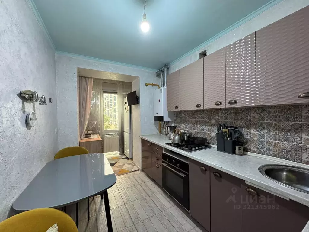 2-к кв. Ставропольский край, Михайловск Шпаковский район, ул. Ишкова ... - Фото 2