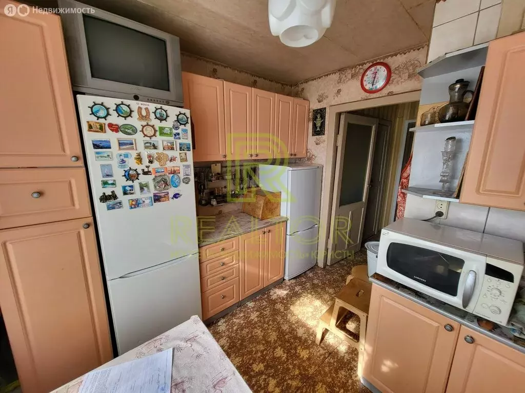 3-комнатная квартира: Новошахтинск, улица Седова, 15 (60.4 м) - Фото 1