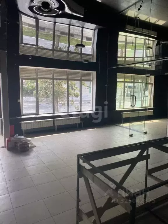 Офис в Краснодарский край, Новороссийск ул. Лейтенанта Шмидта, 8А (60 ... - Фото 2