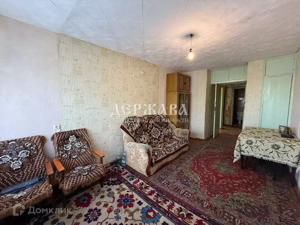 Продаётся 4-к квартира, 62.99 м - Фото 0