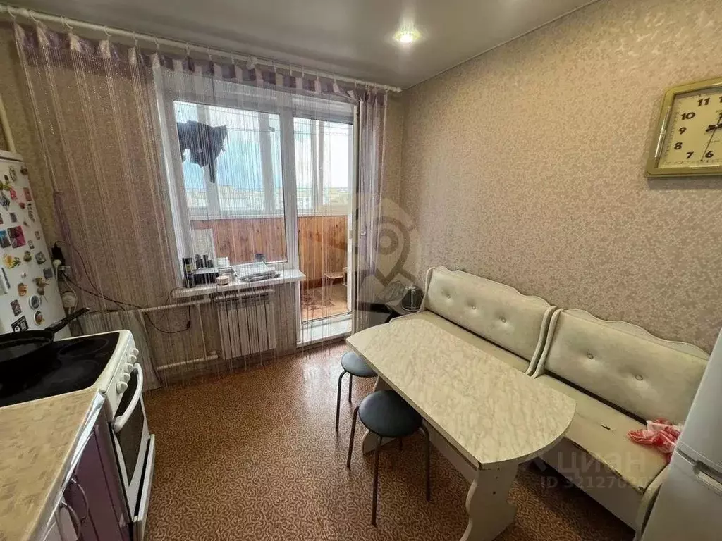 3-к кв. Белгородская область, Старый Оскол Восточный мкр, 15 (71.8 м) - Фото 2