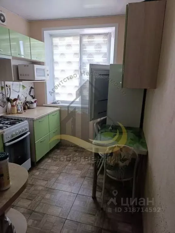2-к кв. Белгородская область, Старый Оскол Парковый мкр, 14 (47.0 м) - Фото 1