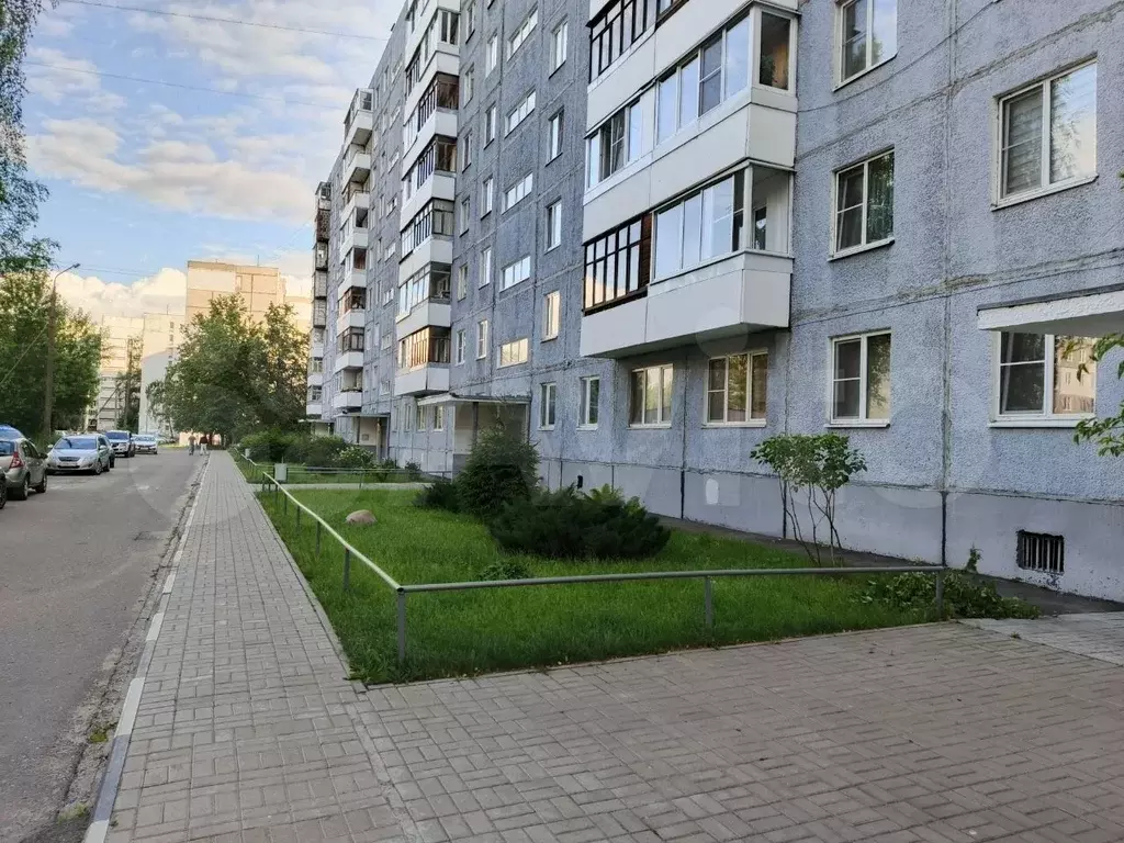3-к. квартира, 60 м, 4/10 эт. - Фото 0