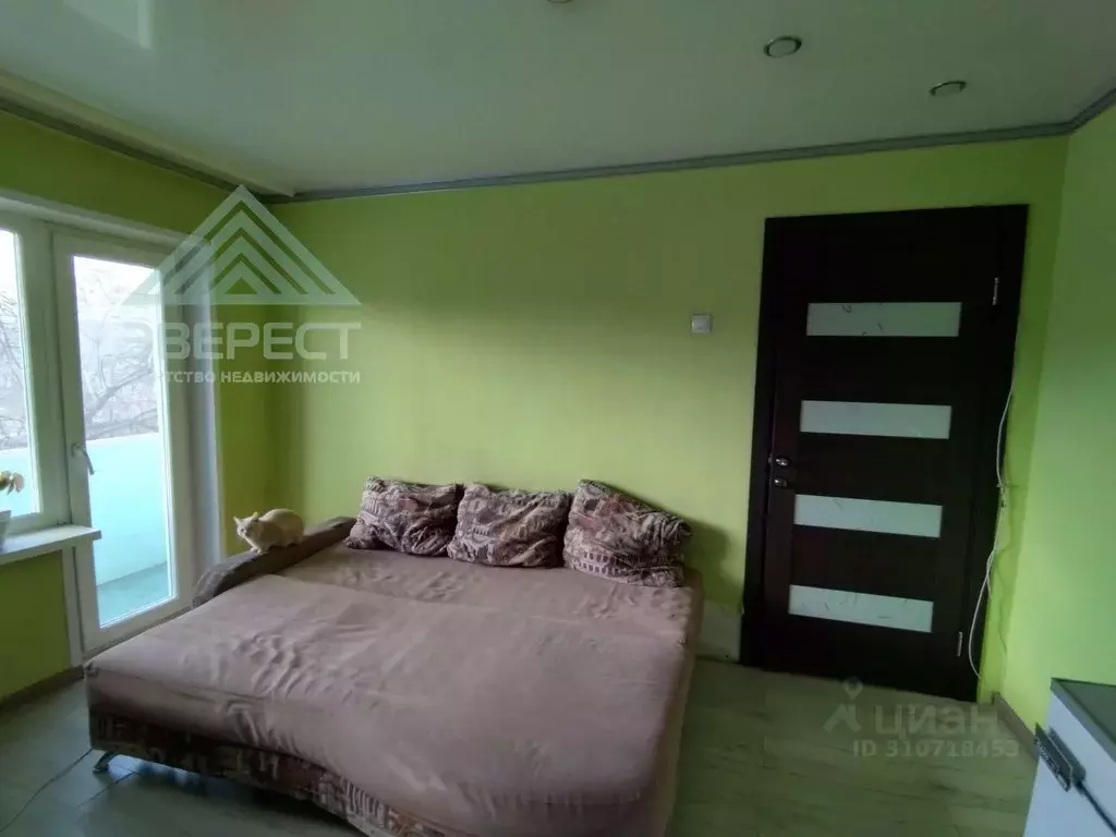 4-к кв. Хакасия, Абакан ул. Вяткина, 49 (72.8 м) - Фото 0