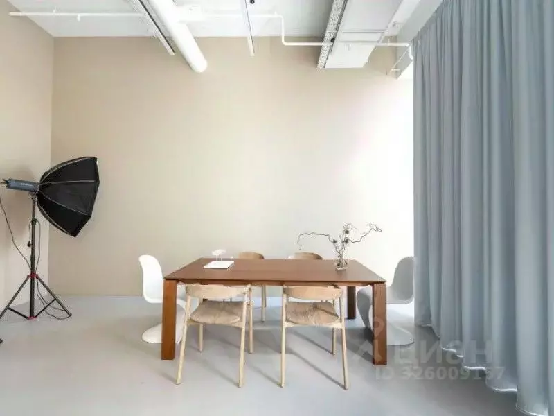 Торговая площадь в Санкт-Петербург просп. Малый Васильевского острова, ... - Фото 1