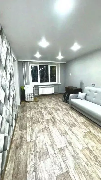 1-к кв. Татарстан, Зеленодольск ул. Фрунзе, 26 (42.0 м) - Фото 2