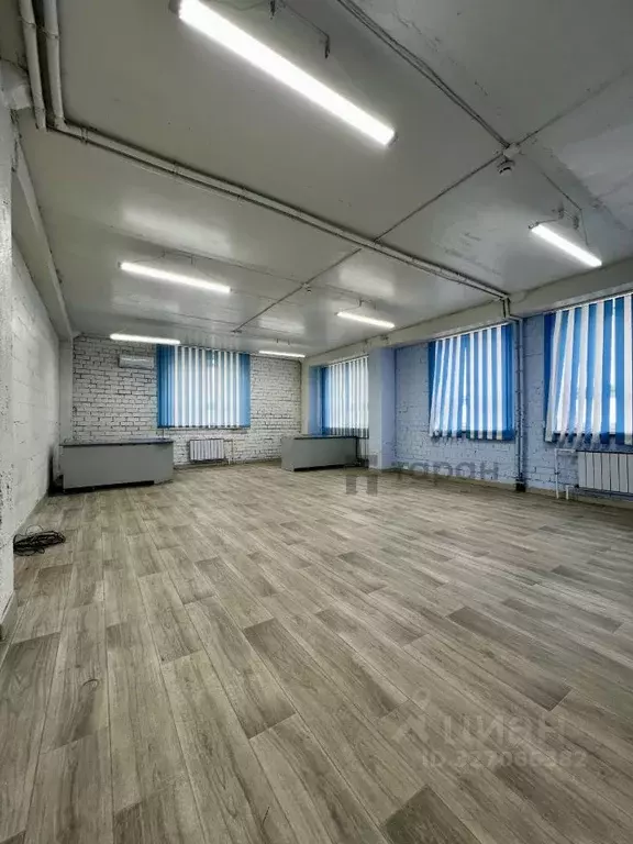 Помещение свободного назначения в Челябинская область, Челябинск ул. ... - Фото 2