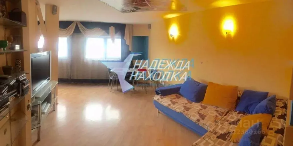 Студия Приморский край, Находка ул. Пугачева, 1А (100.0 м) - Фото 1