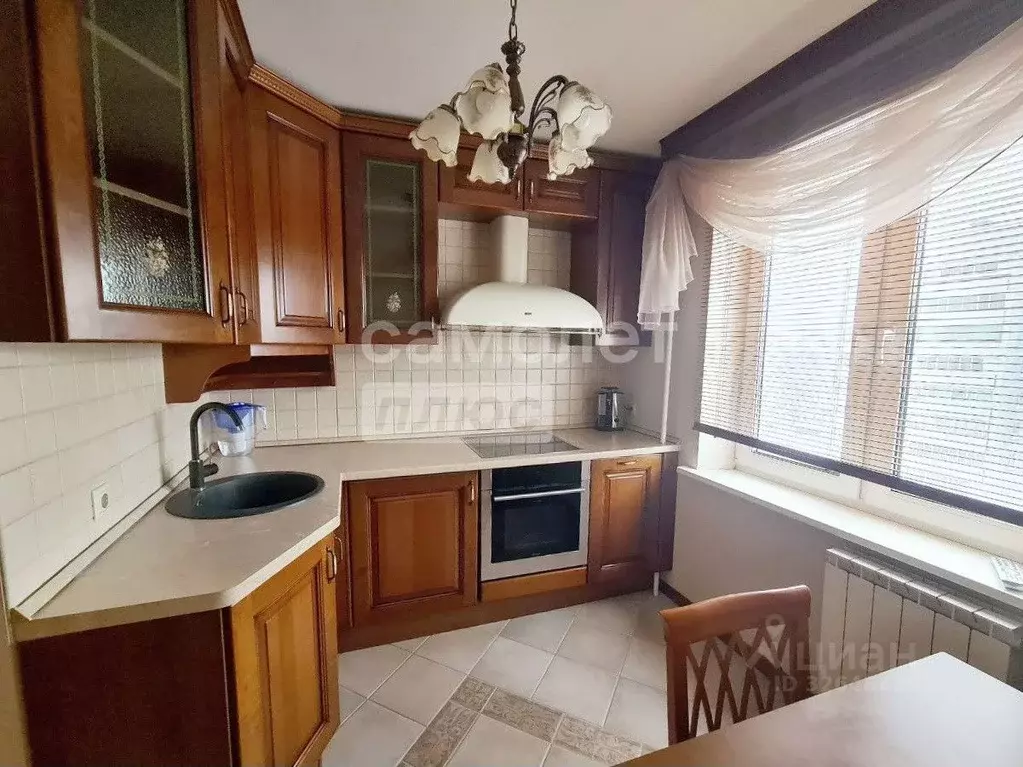 2-к кв. Рязанская область, Рязань ул. Есенина, 110 (50.7 м) - Фото 1