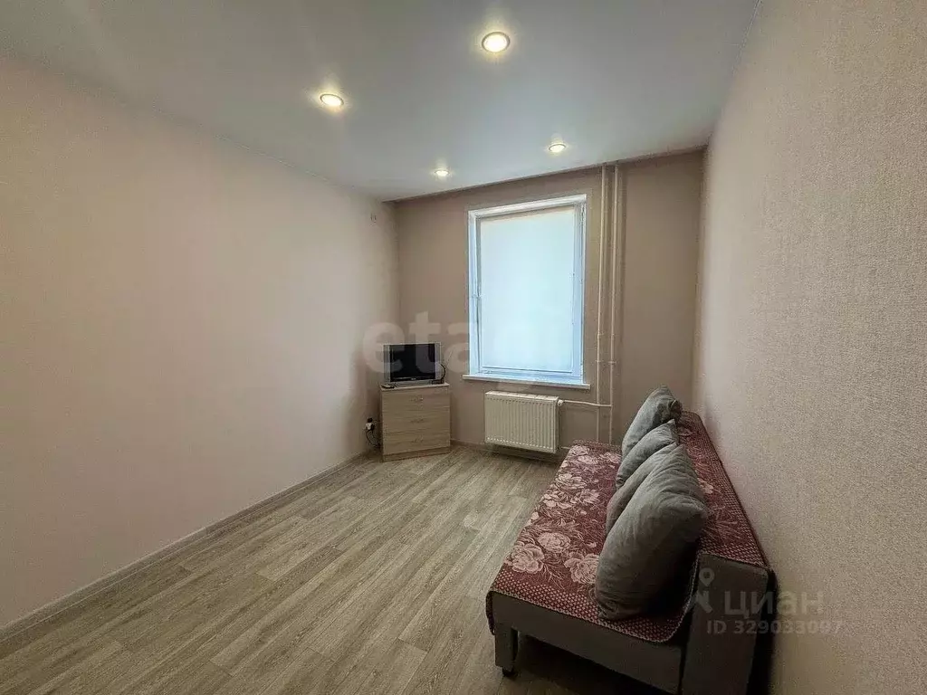 1-к кв. Тюменская область, Тюмень ул. Надира Сагдеева, 4 (29.0 м) - Фото 2