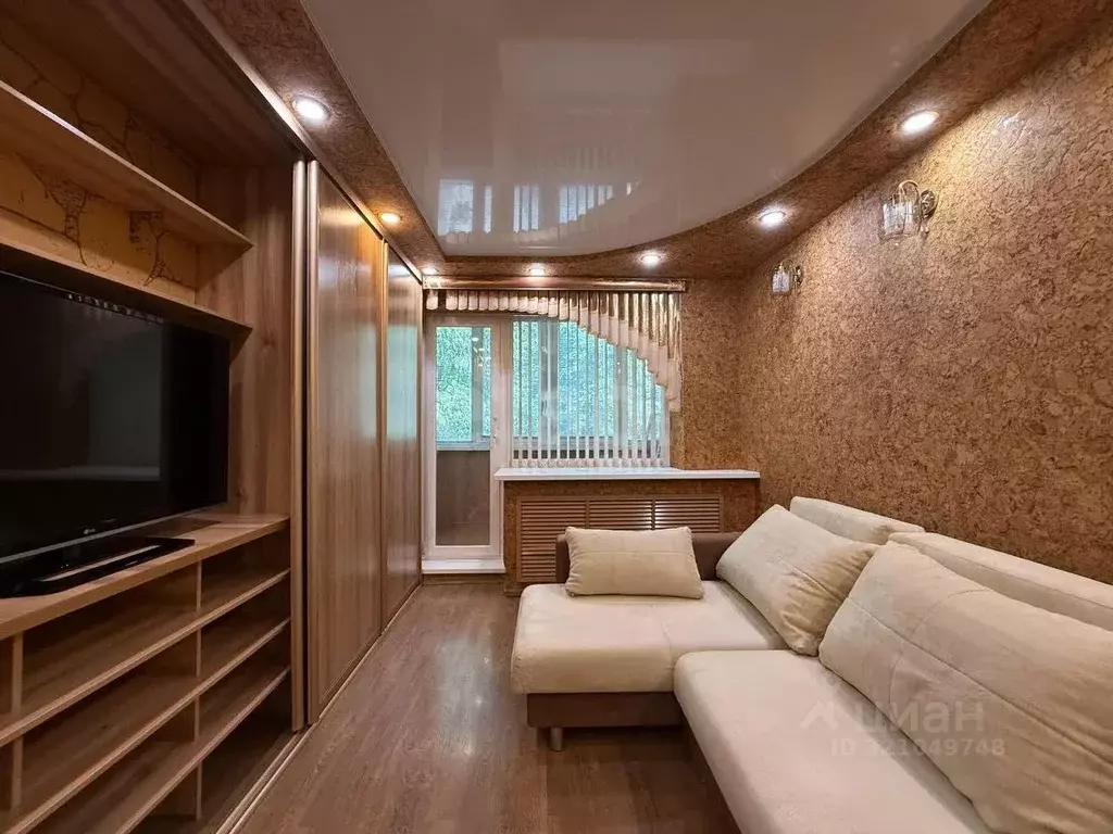 2-к кв. Приморский край, Артем ул. Кирова, 16 (43.9 м) - Фото 1
