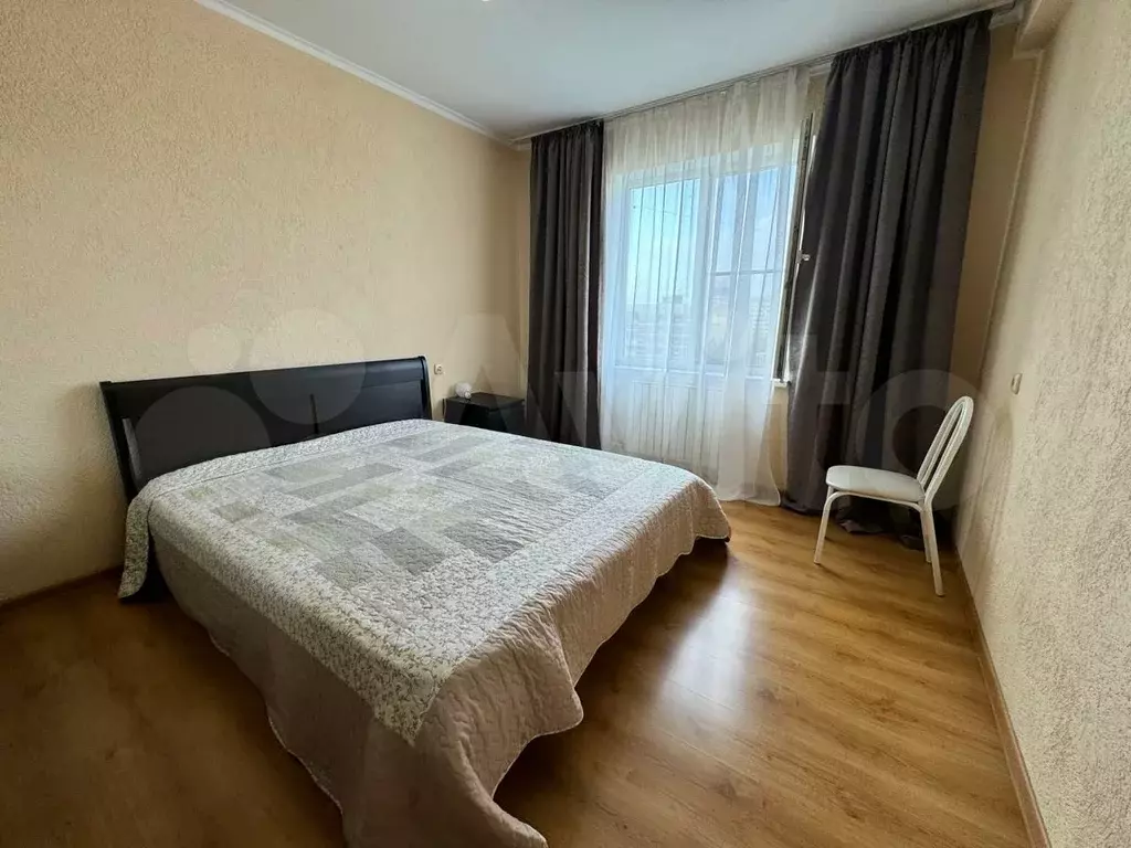 2-к. квартира, 60 м, 9/9 эт. - Фото 0