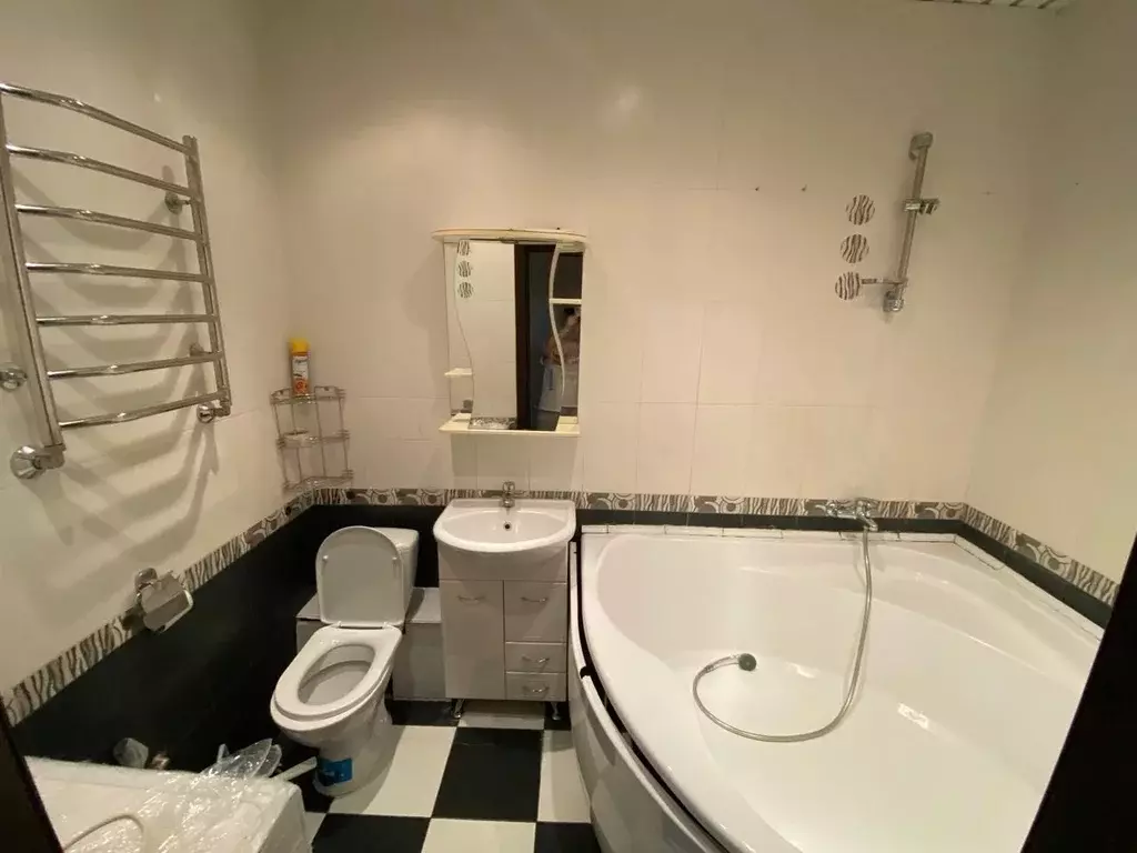 2-к кв. Московская область, Электросталь ул. Ялагина, 9 (66.0 м) - Фото 1