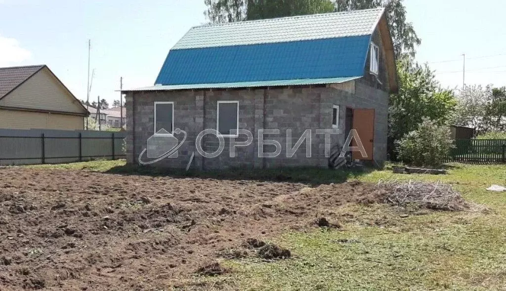 Дом в Тюменская область, Тюменский муниципальный округ, д. Нариманова ... - Фото 1